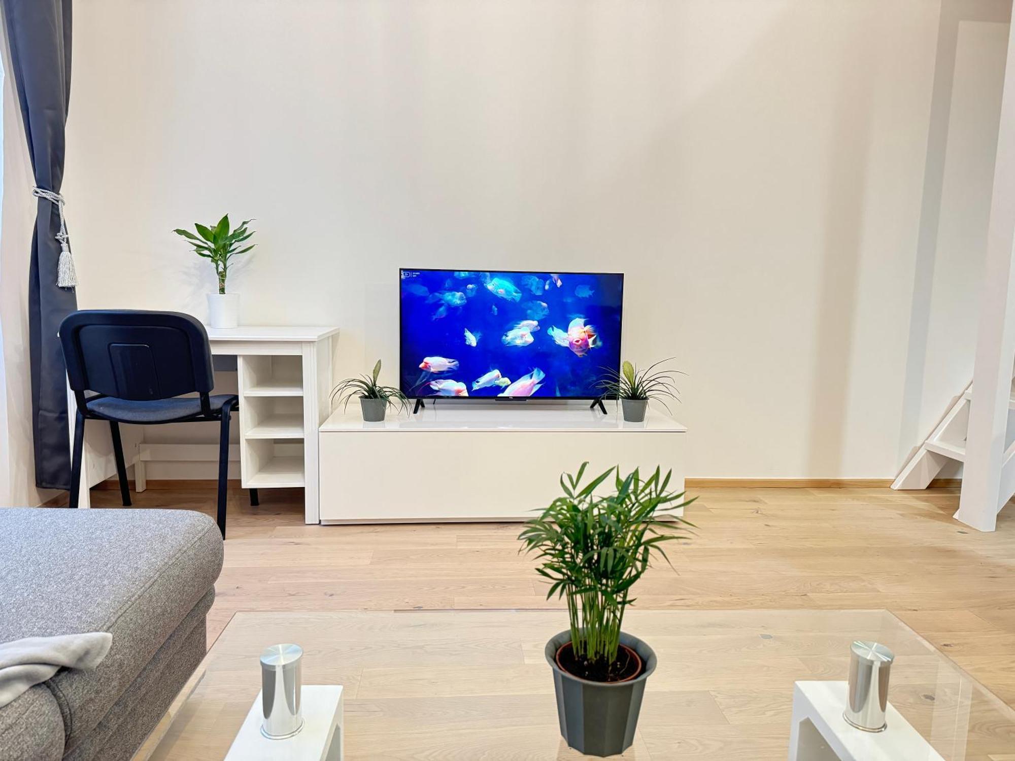 Free Parking - Cozy Apartment Near Vysehrad Railway Bridge Prague Luaran gambar