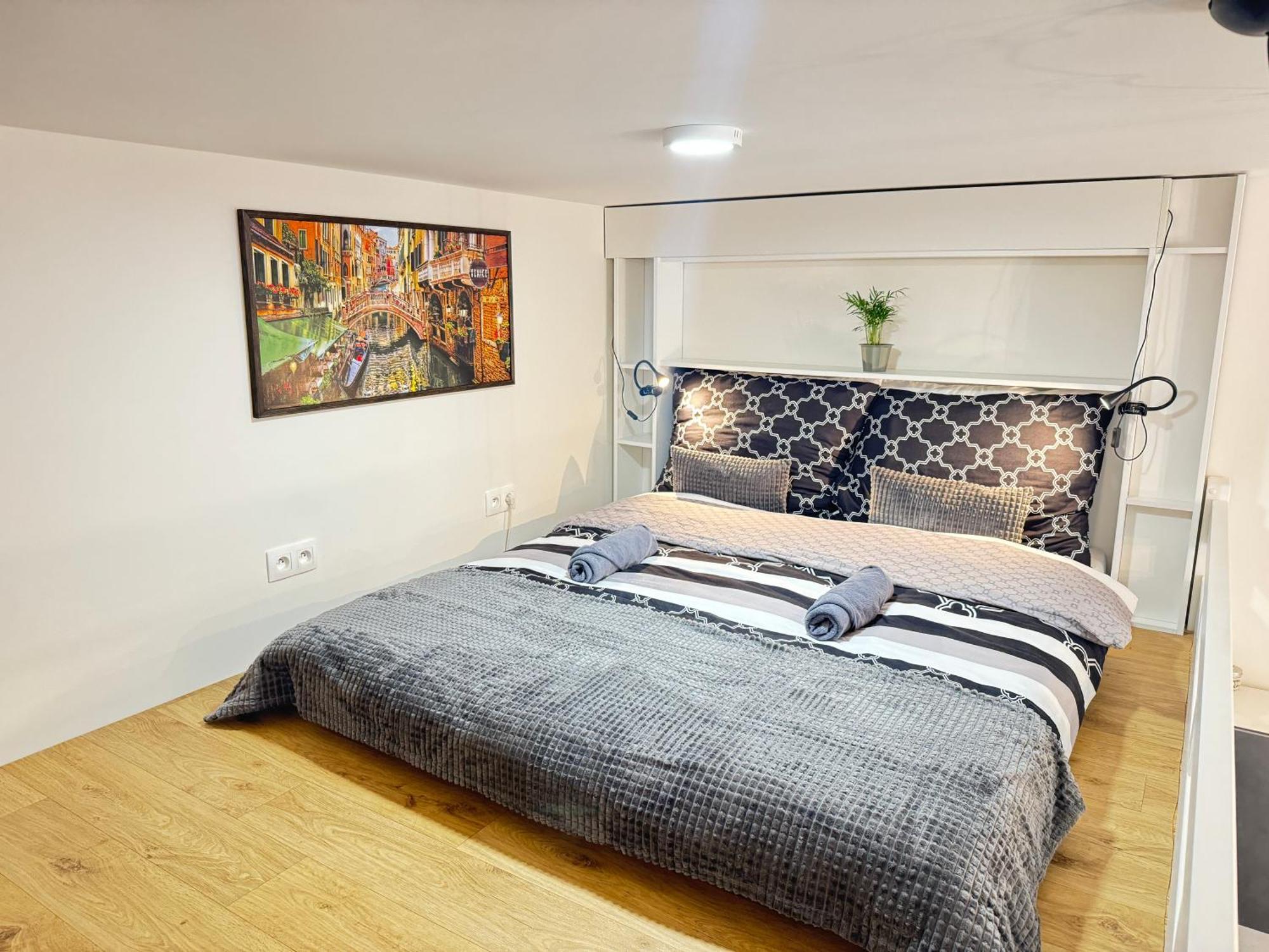 Free Parking - Cozy Apartment Near Vysehrad Railway Bridge Prague Luaran gambar